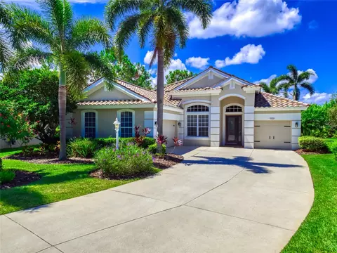 6522 Waters Edge Way, Lakewood Ranch, FL 34202