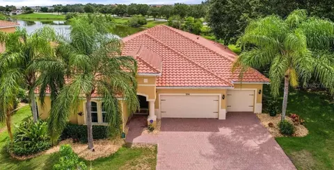 3701 Paradiso Cir, Kissimmee, FL 34746