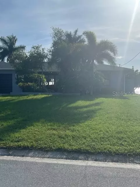 4607 Arlington Rd, Palmetto, FL 34221