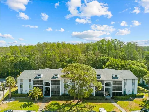 1236 Pine Ridge Cir W #E2, Tarpon Springs, FL 34688
