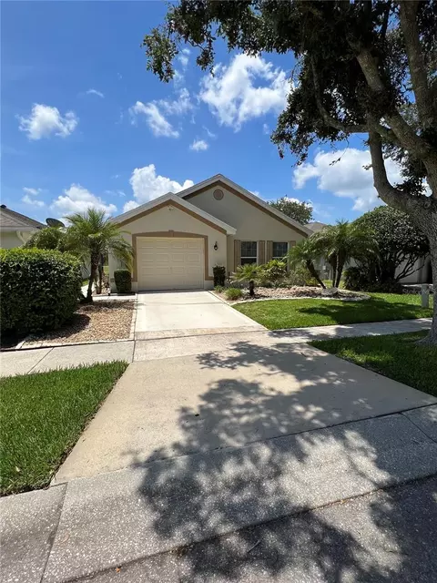 1758 Hunters Greene Ct, Mount Dora, FL 32757