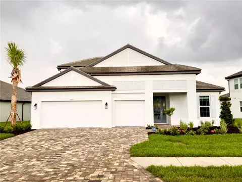 17675 Savory Mist Cir, Lakewood Ranch, FL 34211