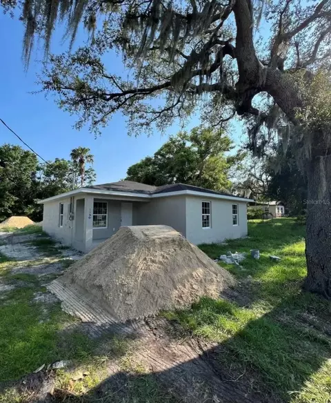 1320 Baker Dr, Lakeland, FL 33810