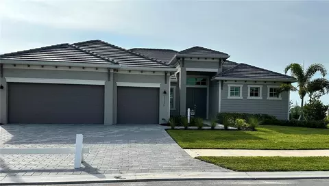 12481 SE Wellen Golf St, Venice, FL 34293