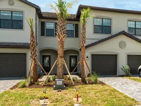 15126 Sunny Day Dr, Bradenton, FL 34211