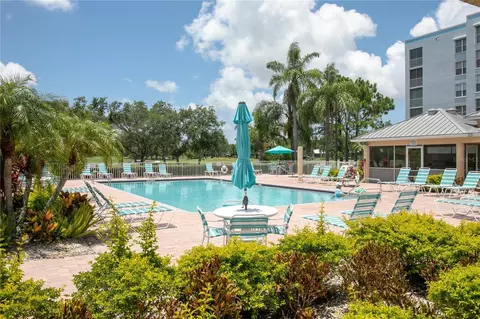 4440 Fairways Blvd #405, Bradenton, FL 34209