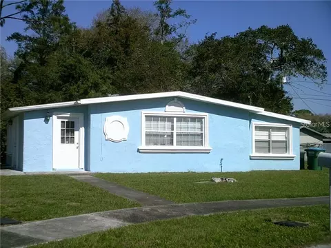 808 Lily Ct, Deltona, FL 32725