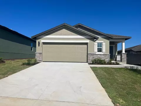 2212 Crossbow St, Minneola, FL 34715