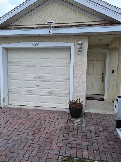 4122 11th St E, Bradenton, FL 34208