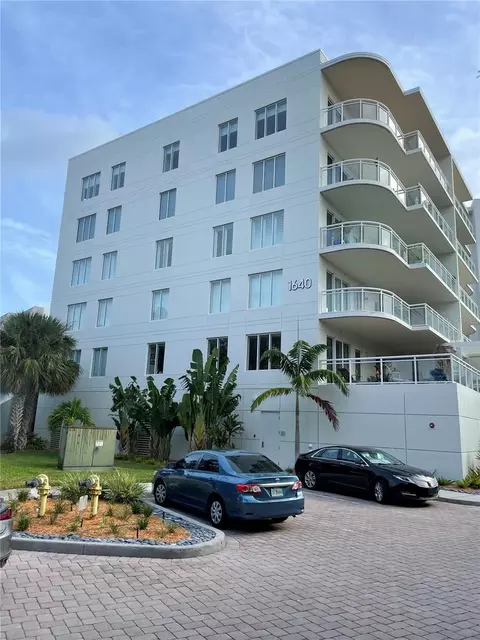 1640 Summerhouse Ln #41, Sarasota, FL 34242