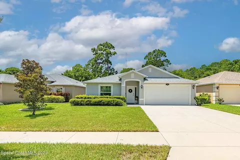 126 Mason Dr, Titusville, FL 32780