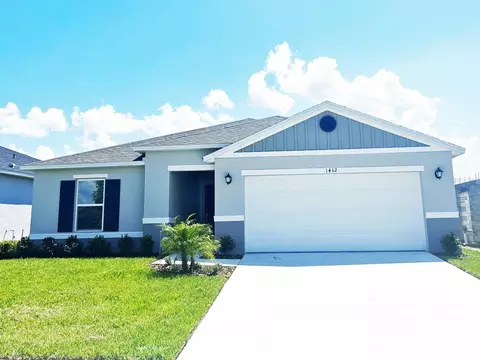 1432 Engleberg St, Winter Haven, FL 33881