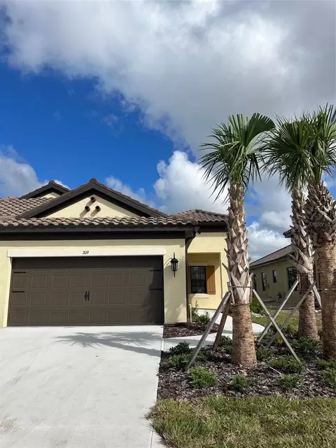 209 Tracino Ter, Nokomis, FL 34275