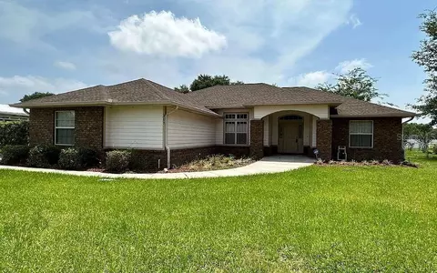 317 SW Wilshire Dr, Lake City, FL 32024