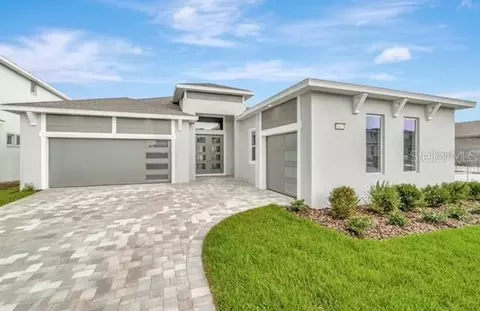 8845 Drummer Plank Dr, Wesley Chapel, FL 33545