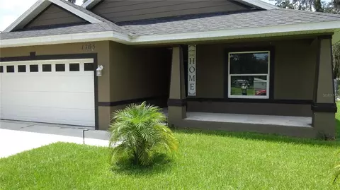 1305 Waller St, Plant City, FL 33563
