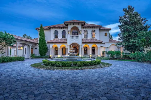 1318 Playmoor Dr, Palm Harbor, FL 34683