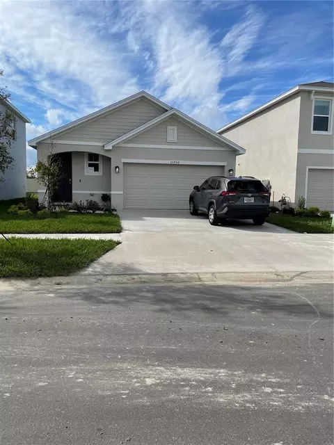 35750 Sunflower Hill Dr, Zephyrhills, FL 33541