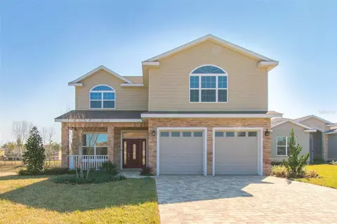 12563 NE 49th Dr, Oxford, FL 34484