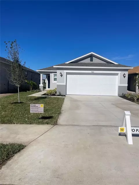 9380 Sandy Bluffs Cir, Parrish, FL 34219