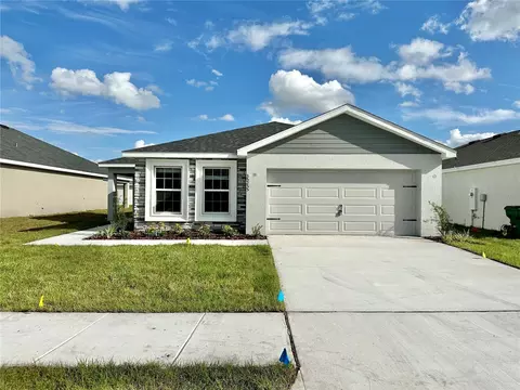 35255 Crescent Creek Dr, Zephyrhills, FL 33541