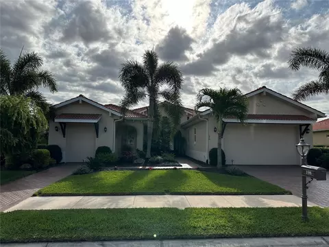 198 Valenza Loop, North Venice, FL 34275
