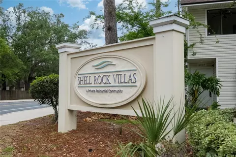 6215 SW 8th Pl, Gainesville, FL 32607