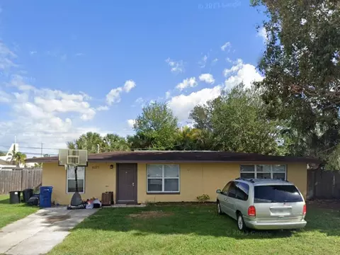 6227 Cornell Rd, Bradenton, FL 34207