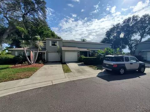 1748 Adams Cir S, Largo, FL 33771