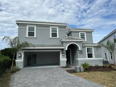 9017 Sand Trap Dr, Davenport, FL 33896