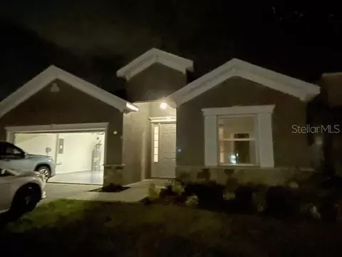 35264 Crescent Creek Dr, Zephyrhills, FL 33541
