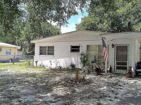 216 W Cornelius Cir, Sarasota, FL 34232