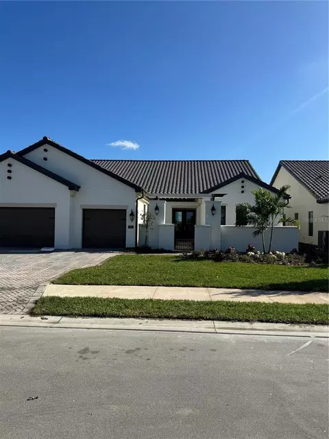 393 Bocelli Dr, Nokomis, FL 34275