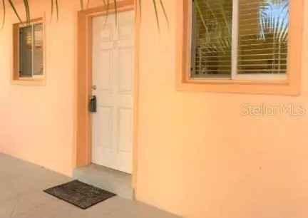 211 Circle Dr #15, Cape Canaveral, FL 32920