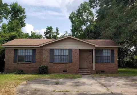 1559 Hancock Ln, Holly Hill, FL 32117
