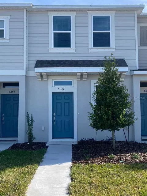 6241 Whetstone Ct, Palmetto, FL 34221