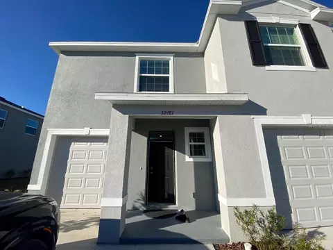 5629 English Oak Ln, Wesley Chapel, FL 33545
