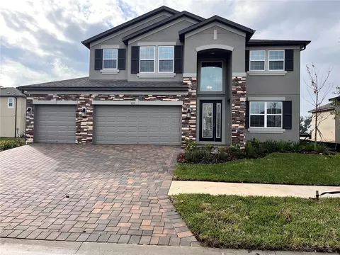 9275 Crescent Ray Dr, Wesley Chapel, FL 33545
