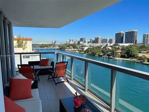 9261 E Bay Harbor Dr #702, Bay Harbor Islands, FL 33154
