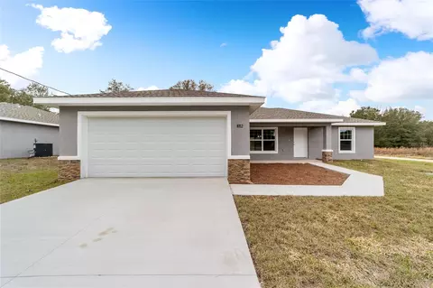 8322 N Janueax Dr, Citrus Springs, FL 34434