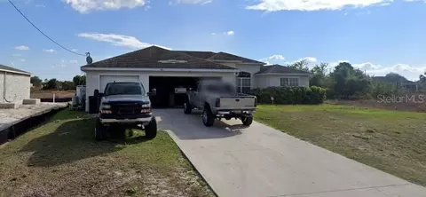 4211 27th St SW, Lehigh Acres, FL 33976
