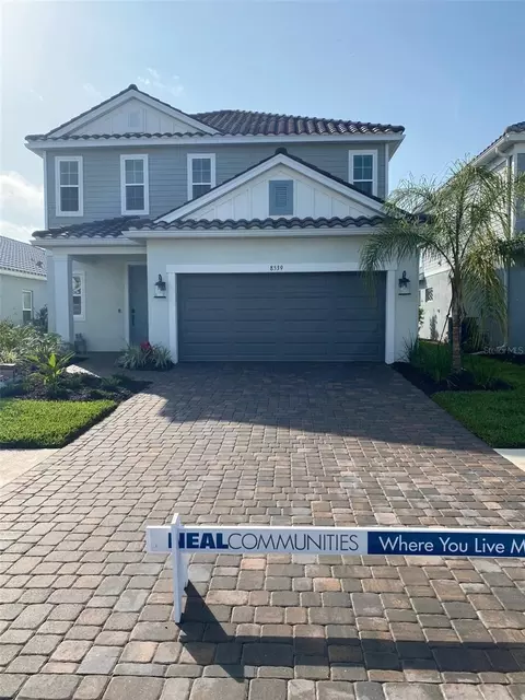 8539 Frangipani Smt, Sarasota, FL 34240