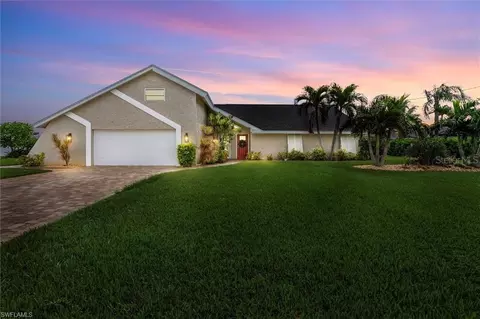 5035 SW 11th Pl, Cape Coral, FL 33914