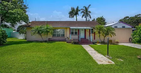 Undisclosed, Belle Glade, FL 33430