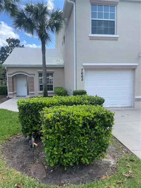 7665 Sweetbay Cir #101, Bradenton, FL 34203