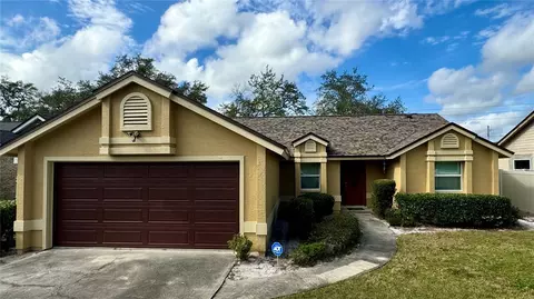 818 W Timberland Trl, Altamonte Springs, FL 32714