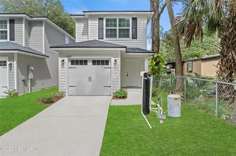 9087 India Ave, Jacksonville, FL 32211