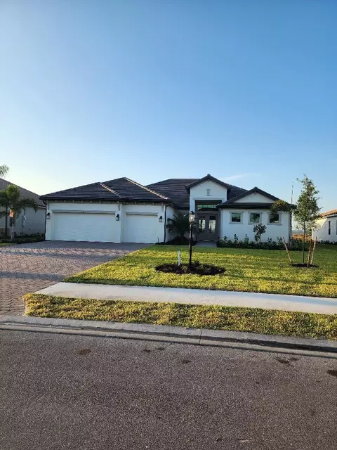 20521 Napa Loop, Estero, FL 33928