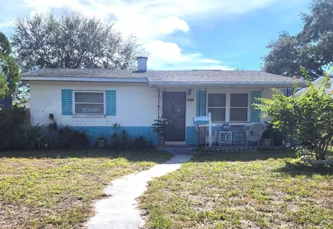 5528 Burlington Ave N, Saint Petersburg, FL 33710