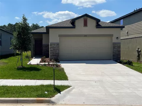 2216 Hemingway Cir, Groveland, FL 34736